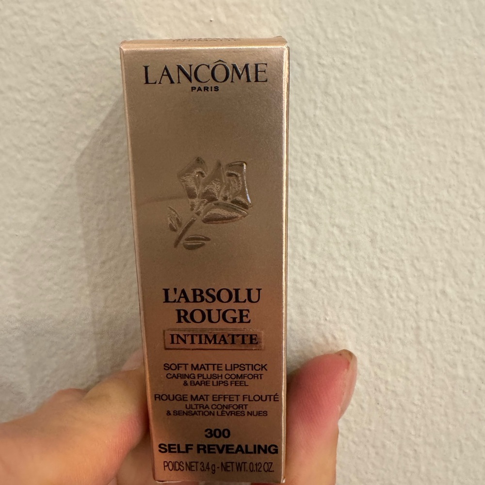 L'Absolu Rouge Intimatte Soft Matte Lipstick - Self Revealing shade 300